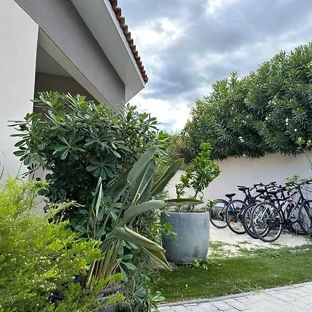 Architecte Ecume 400m Villa